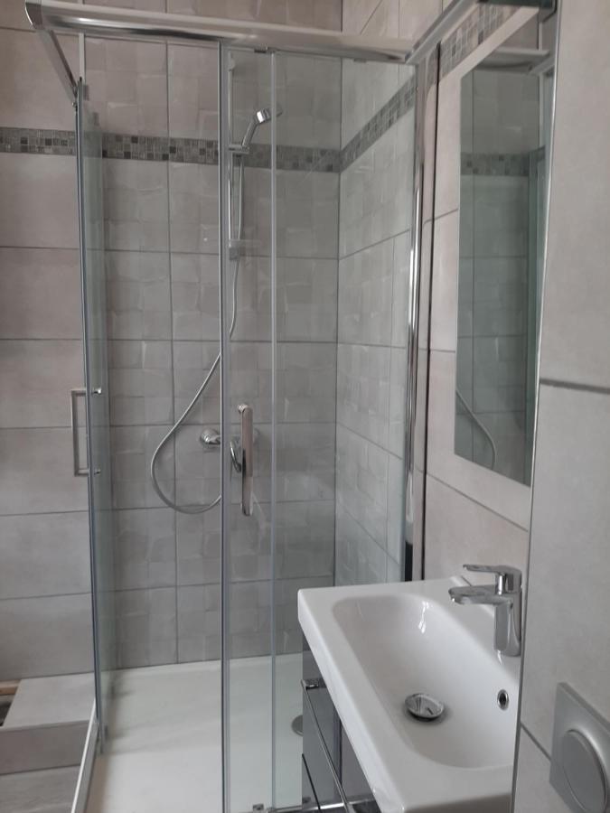 Studio Meuble Renove Superbes Prestations Proche Hyper Centre - Residence La Fresnaie Ле-Русс Экстерьер фото